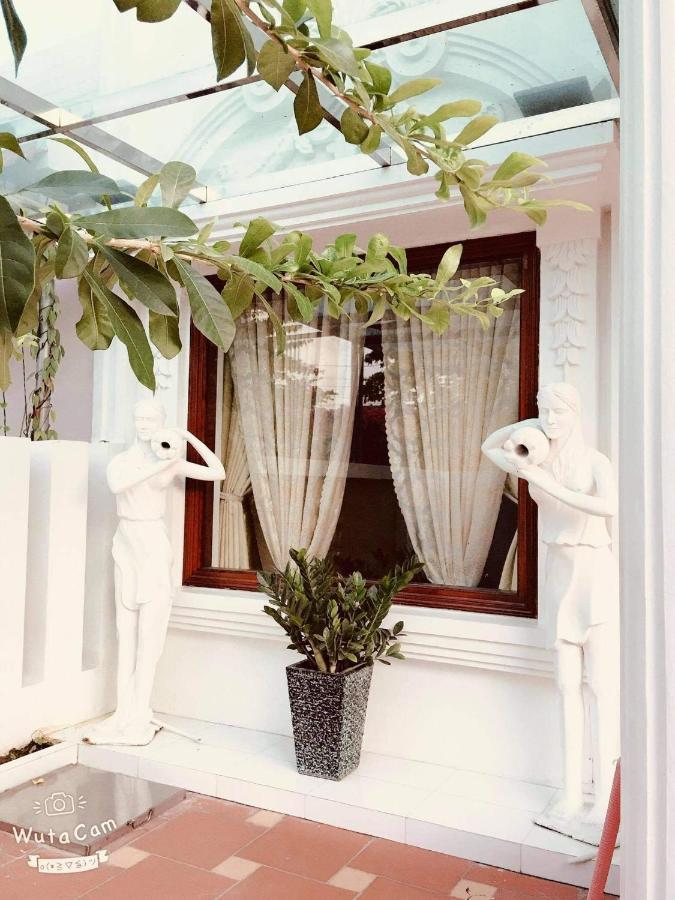 Luxury Hotel T&L Cam Pha Екстер'єр фото