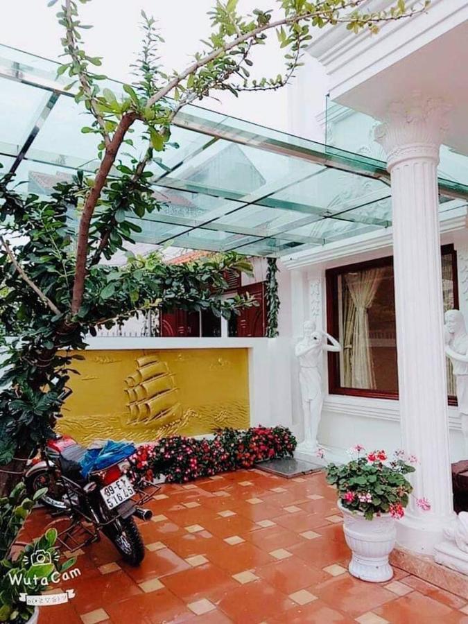 Luxury Hotel T&L Cam Pha Екстер'єр фото
