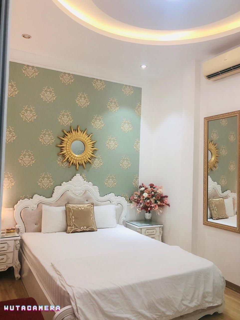 Luxury Hotel T&L Cam Pha Екстер'єр фото